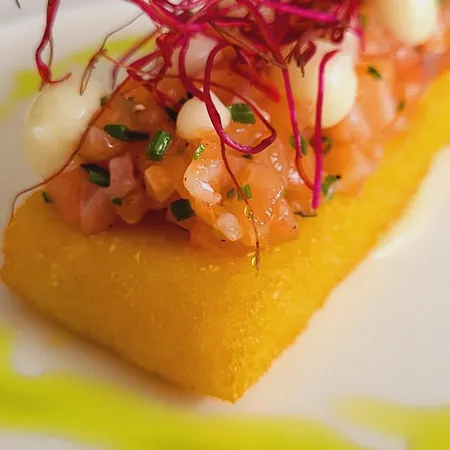 Bed & Breakfast Geulzicht 3*