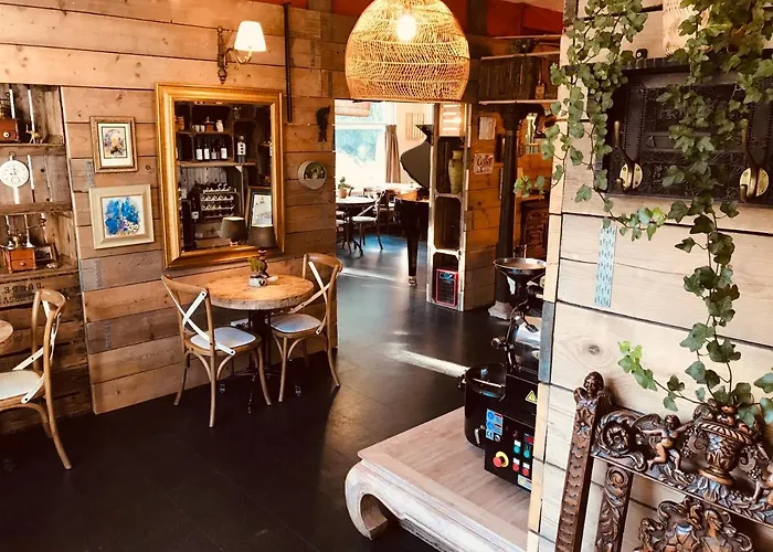 Couette-café Geulzicht 3*